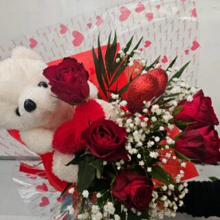 Σ΄ΑΓΑΠΩ ΜΕ ΚΑΘΕ ΤΡΟΠΟ ΕΥΚΟΛΟ ΝΑ ΤΟ ΔΕΙΧΝΕΙΣ ΜΕ 5 ΚΟΚΚΙΝΑ ΤΡΙΑΝΤΑΦΥΛΛΑ Κ ΤΟ ΑΡΚΟΥΔΑΚΙ ΑΓΚΑΛΙΑΣ